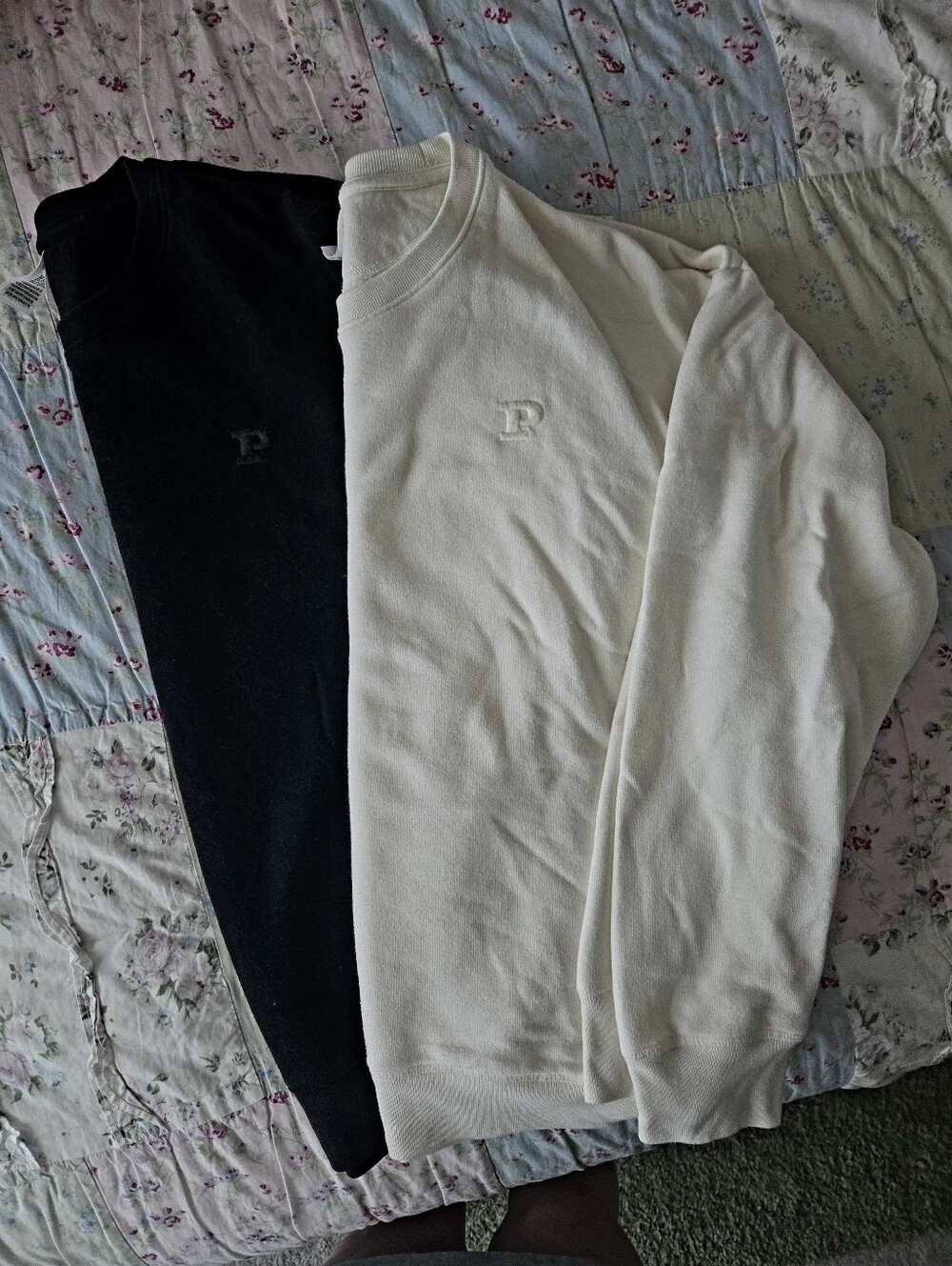 Lot Of 2  EUV VS Pink Sweatshirts
